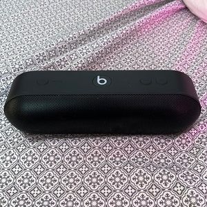 Beats Pill Speaker